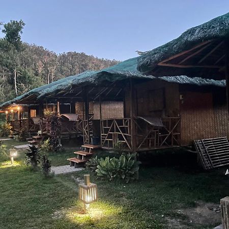 Back Trippers Inn Сан-Висенте Экстерьер фото